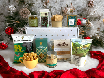The Holly and the Ivy Gift Box